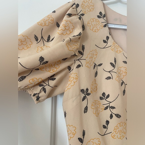JessaKae Beige Floral Dress, size Large! - Picture 4 of 9